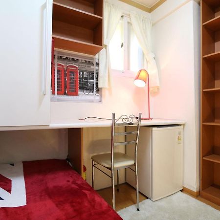 סיאול Female Only - Coco Stay Jongno Hyehwa Station מראה חיצוני תמונה
