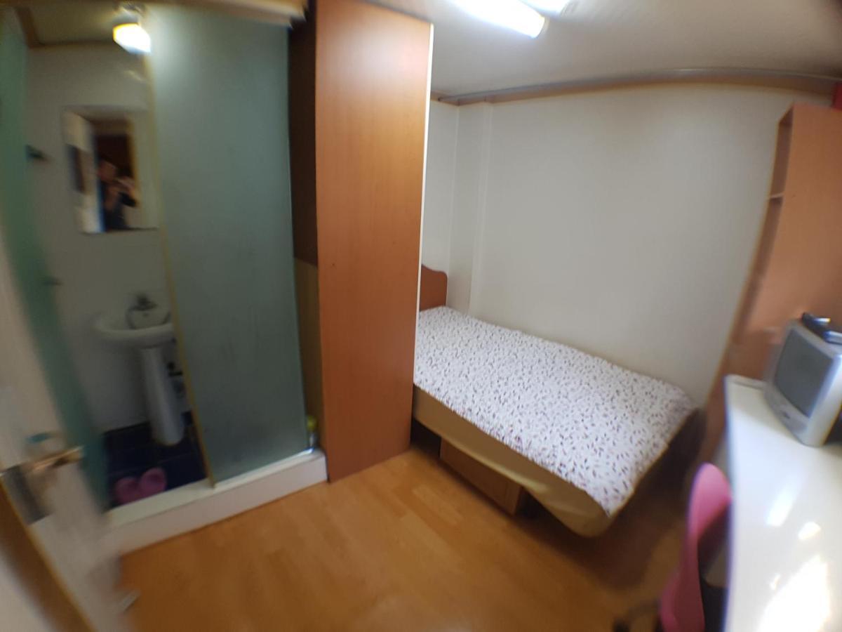 סיאול Female Only - Coco Stay Jongno Hyehwa Station מראה חיצוני תמונה